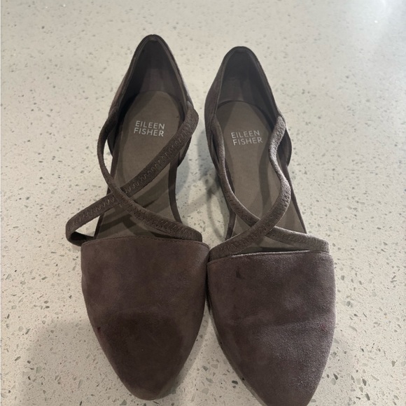 Eileen Fisher Shoes - Eileen Fisher 6.5 Taupe Pointed-Toe Cross-Strap Low Heel Pumps